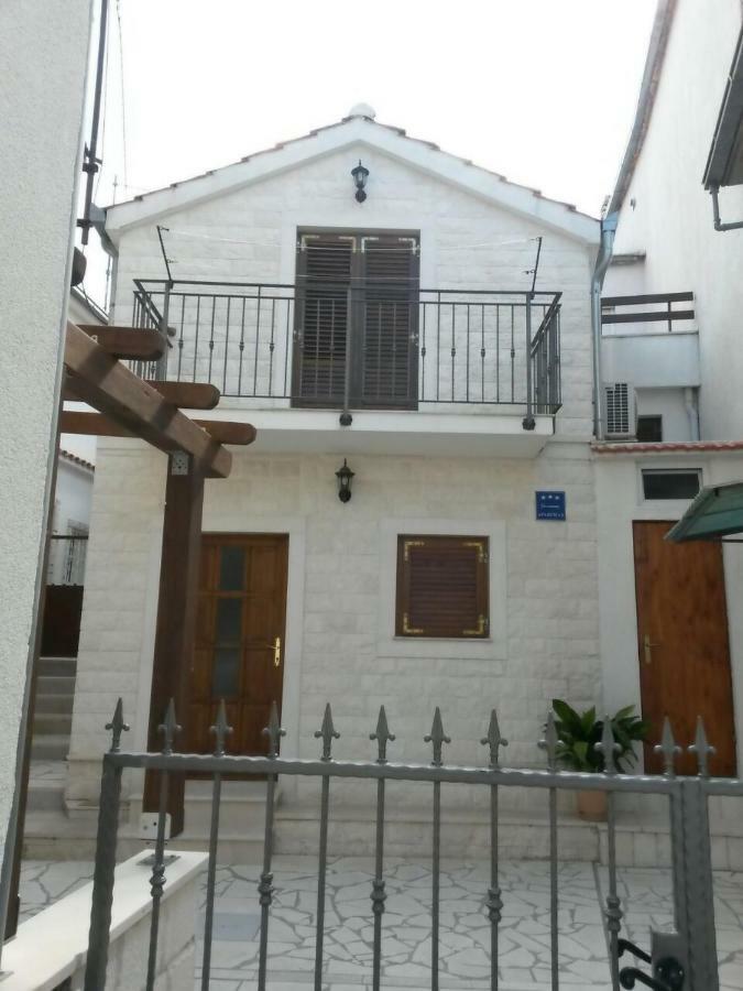 Rogoznica Apartment Экстерьер фото